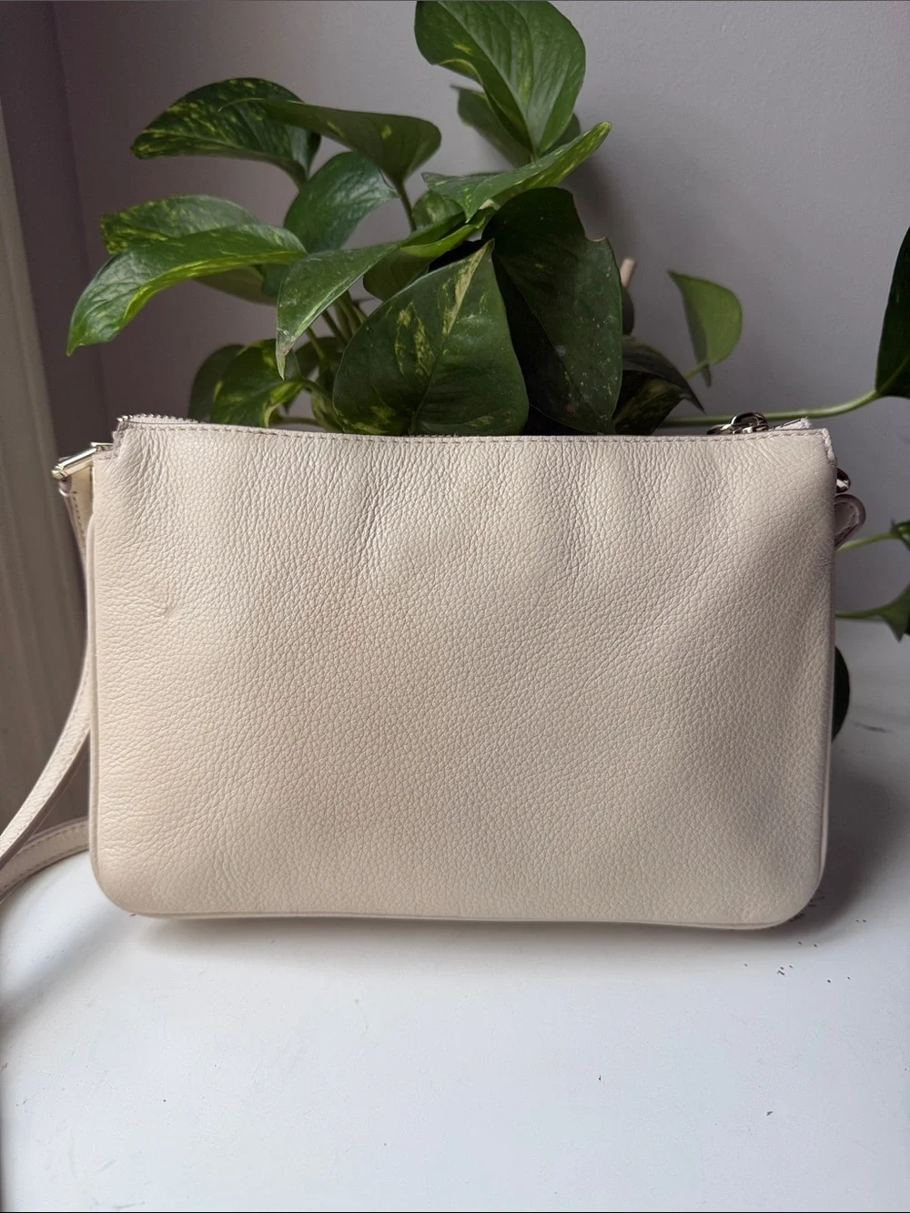 Kate Spade Pebbled Leather Crossbody in Light Cream